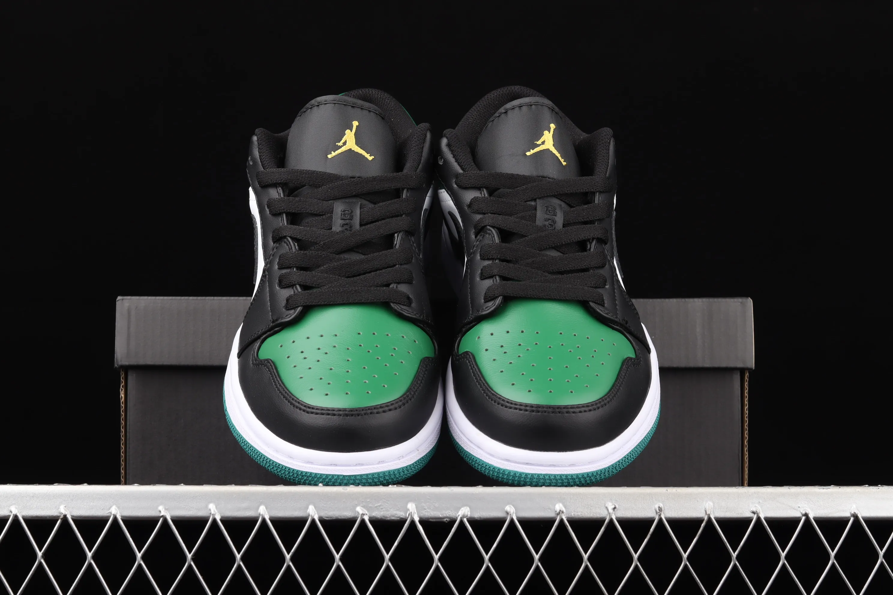 All categories Air Jordan Jordan series basketball shoes Air Jordan 1 Low Air Jordan 1 Low AJ1 Joe 1 low-top cultural basketball shoes 553558-371